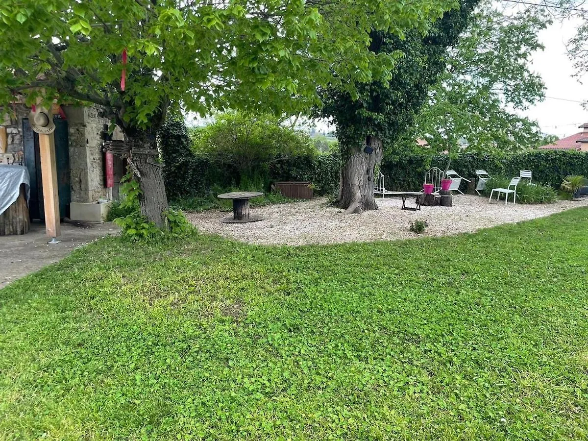 Maison A La Campagne Avec Piscine Hors Sol Saint-Germain-Nuelles